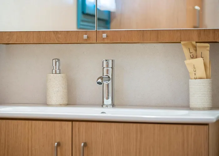 Daire Archangel's Nest - Hug