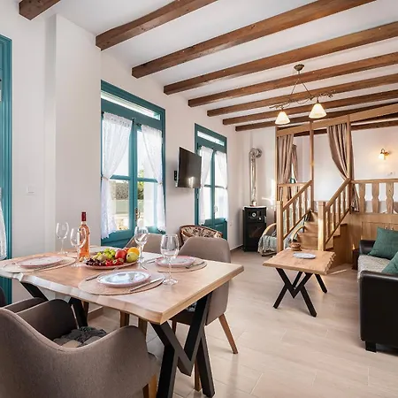 Archangel's Nest - Hug *